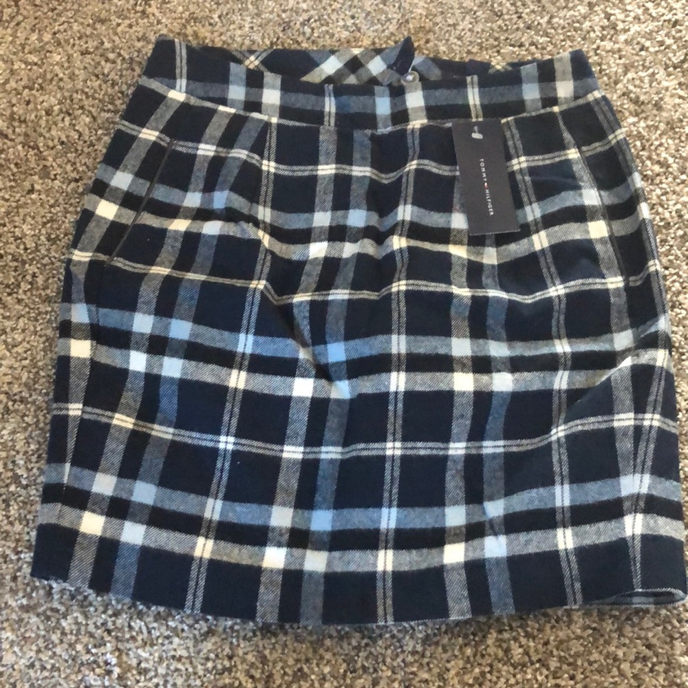 NWT Tommy Hilfiger skirt